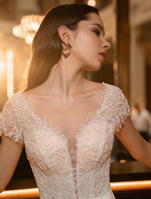 https://elisebride.ro/images/stories/virtuemart/product/5 Gabriella       (2).jpg